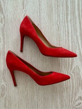Banana Republic Red Suede Pointed-Toe Heels 7 NWOT
